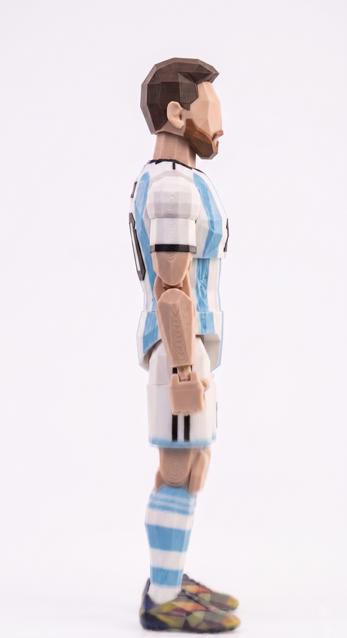 3D printed Argentina number 10 football player figurine in blue white jersey